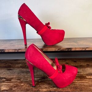 Olho Ultra High Heels Faux Suede Gold Trim Removable Bow Holiday Red Women's 8.5